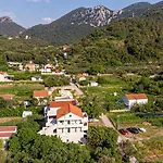 Апартаменты Viboni Жуляна