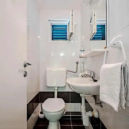 Viboni Apartment Zuljana